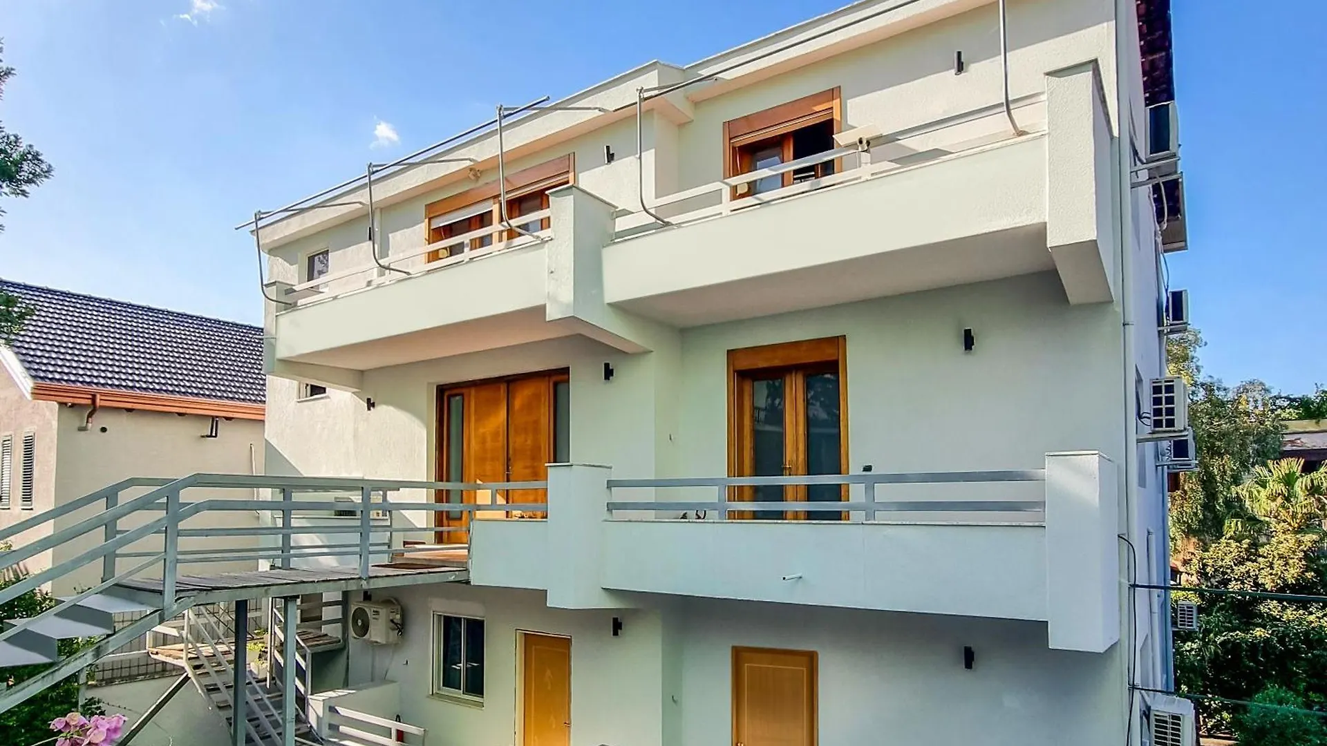 Villa 27 Residence Tirana 0*,  Albanie